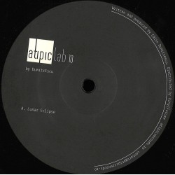 DumitrEscu - Atipic lab 010